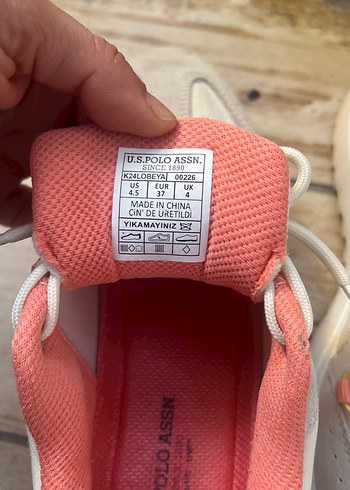 37 Beden beyaz Renk Beyaz Gri Bağcıklı Spor Kadın Sneakers