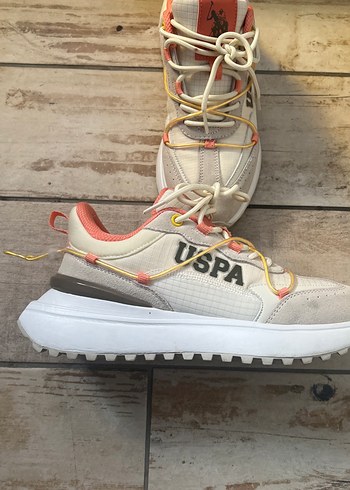 U.S Polo Assn. Beyaz Gri Bağcıklı Spor Kadın Sneakers
