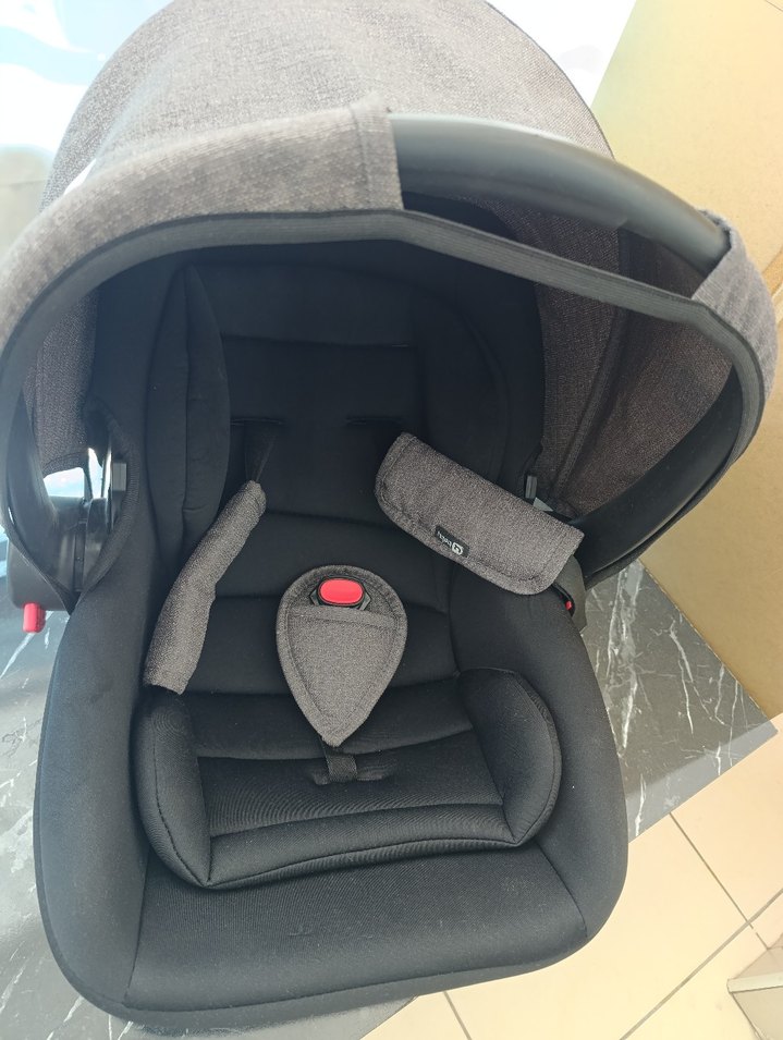 Gri Bebek Oto Koltuğu ve puset - Görsel 2