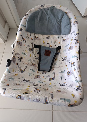 Gri Bebek sallanan ana kucağı - Görsel 3