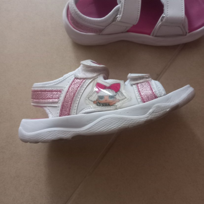 Kız Çocuk Beyaz Pembe Cırtlı Sandalet - Görsel 2