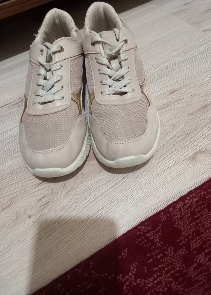 Spor ayakkabi - Görsel 2