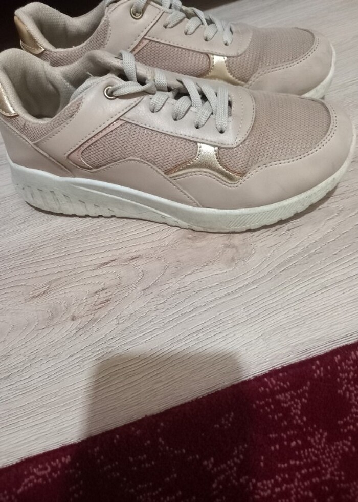 Spor ayakkabi - Görsel 3