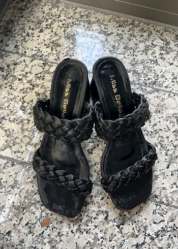 Siyah Örgü Detaylı Topuklu Kadın Terlik - Görsel 3