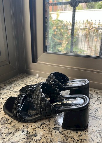 Siyah Örgü Detaylı Topuklu Kadın Terlik - Görsel 6