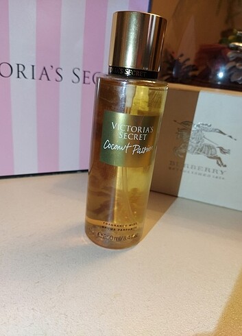 VICTORIA'S SECRET Coconut Passion Vücut Spreyi.