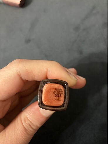 Beden Revlon