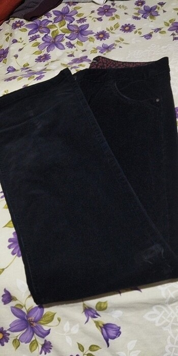 44 Beden siyah Renk Bayan kadife pantolon 