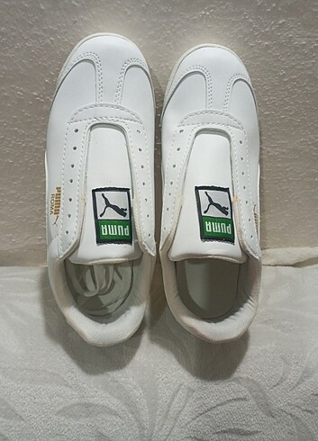 37 Beden beyaz Renk Puma.