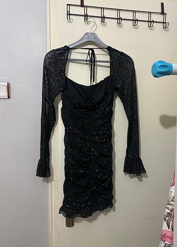 xs Beden siyah Renk Uzun Kollu Sırt Dekolteli Mini Elbise
