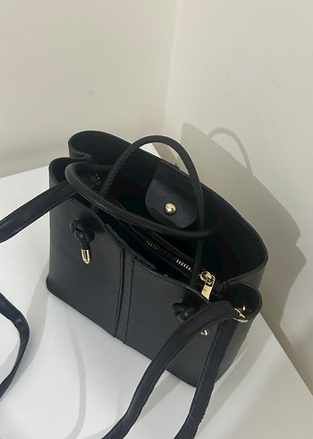 Siyah Kadın Omuz Çantası - Görsel 2