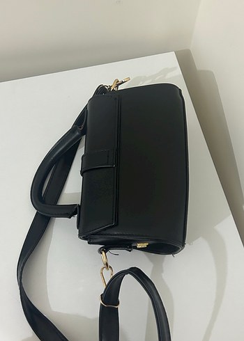 Siyah Deri Tokalı Kadın Çanta - Görsel 2
