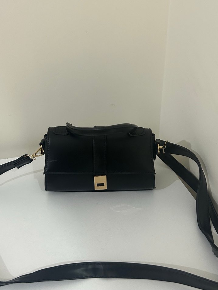 Siyah Deri Tokalı Kadın Çanta - Görsel 3