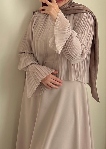 Birgül Bektaş Bej Elbise - Görsel 5