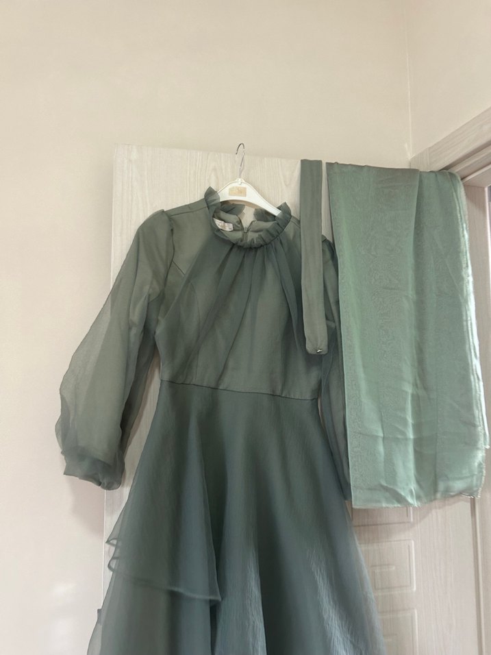 YEŞİL KİRALIK ABİYE - Görsel 3