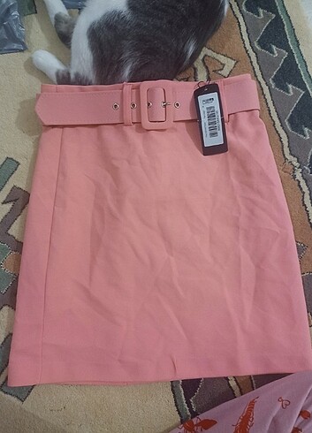 Pembe etek 