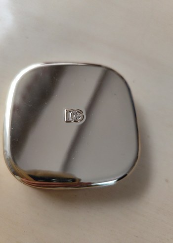 Dolce & Gabbana Fig Skin Perfector Pudra - Görsel 9