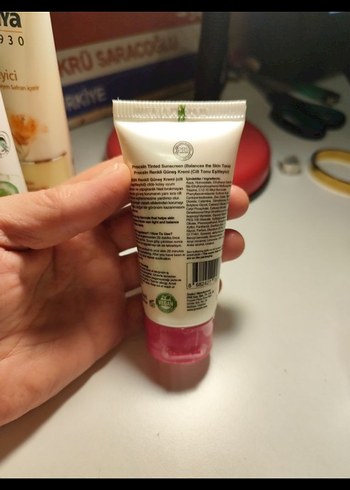 Procsin Pembe Tonlu Güneş Kremi SPF 50+ - Görsel 2
