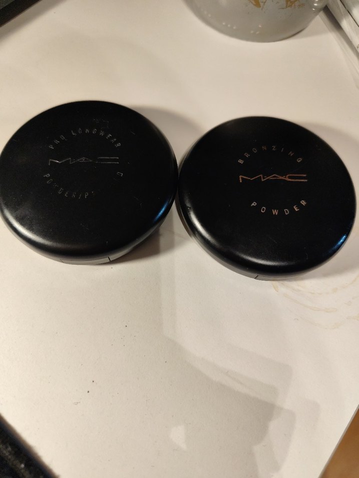 MAC Bronzlaştırıcı ve Pudra Seti - Görsel 2