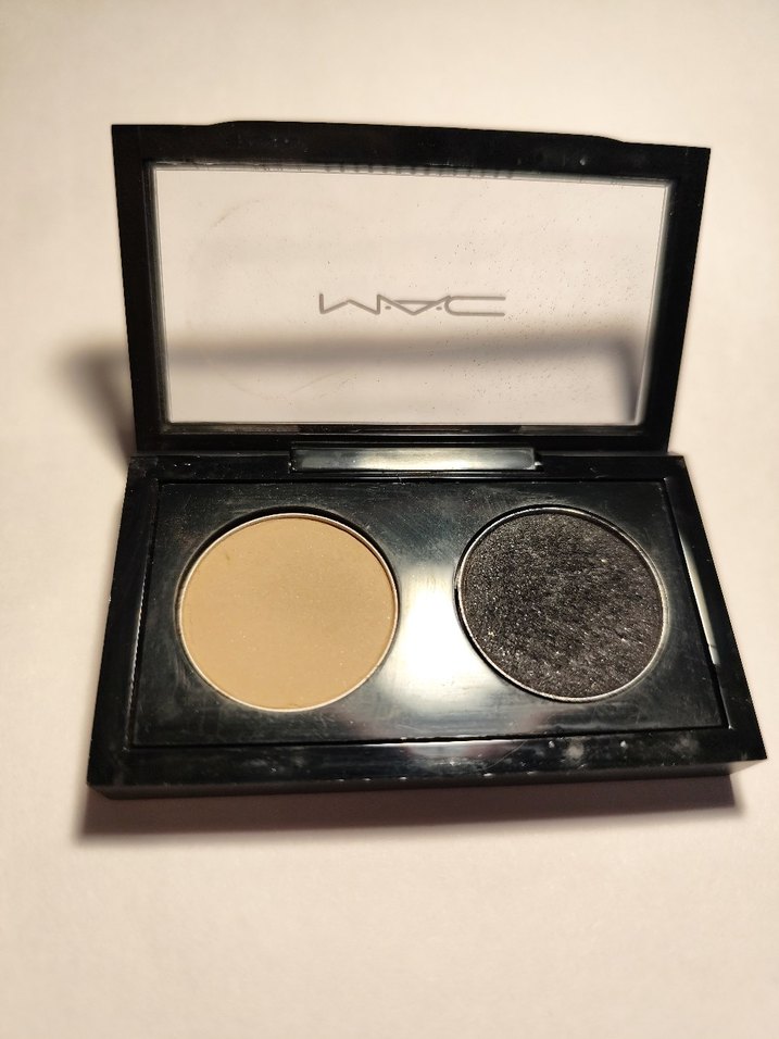 MAC siyah ve Bej ikili Göz Farı - Görsel 3