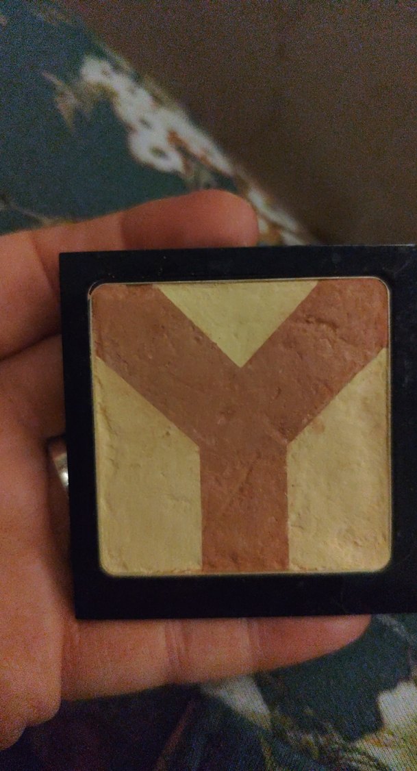 Yves Saint Laurent Altın Koleksiyon Pudrası - Görsel 3