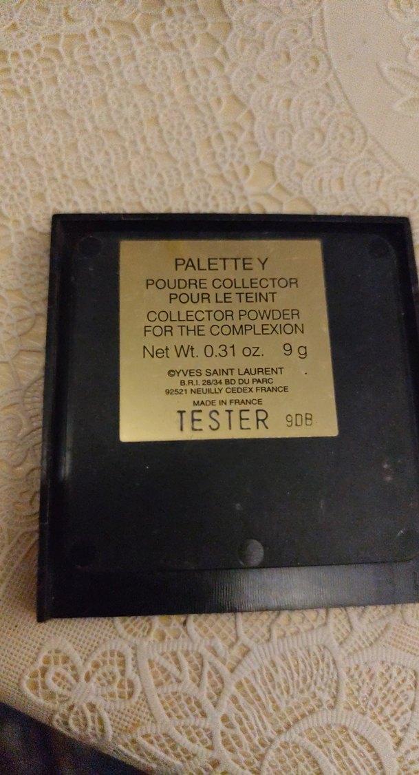 Yves Saint Laurent Altın Koleksiyon Pudrası - Görsel 4