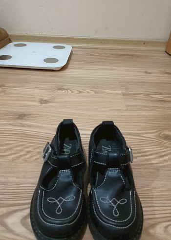 Çocuk Siyah Tokalı Goth Ayakkabı - Görsel 3