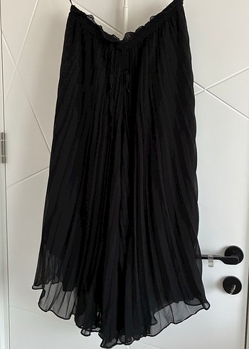 Zara Siyah Pilili Uzun şifon etek pantalon