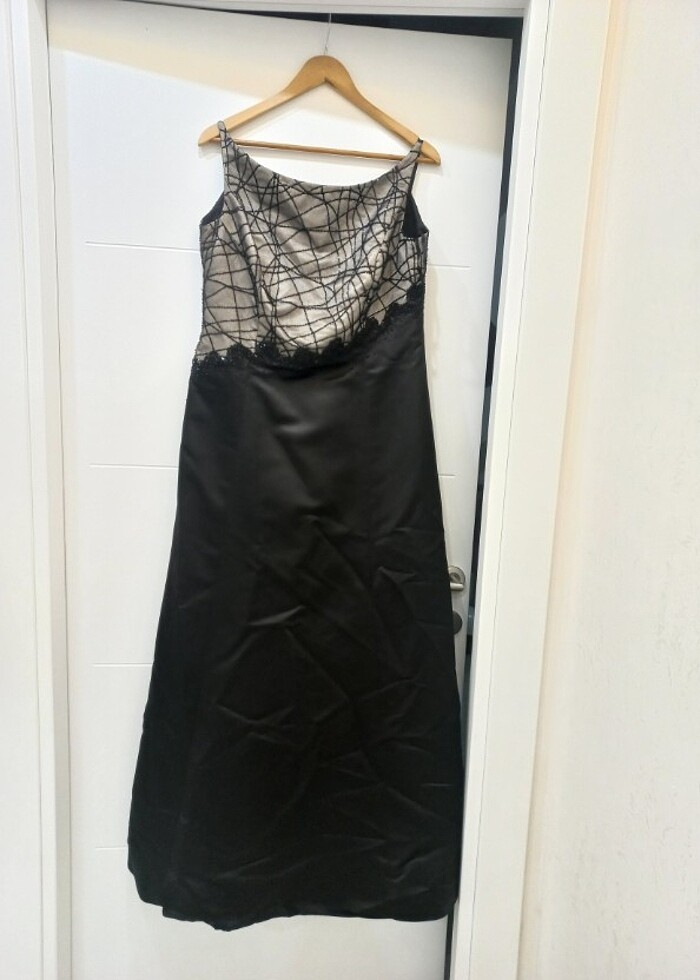 Siyah abiye tuvalet - Görsel 2