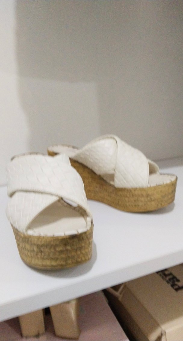 Beyaz Dolgu Topuklu Kadın Espadril Terlik - Görsel 3