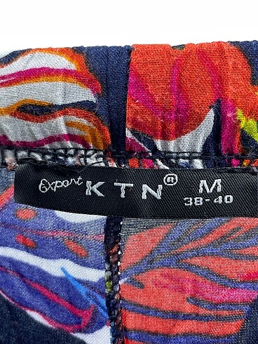 m Beden çeşitli Renk PreLoved Kumaş Pantolon %70 İndirimli.