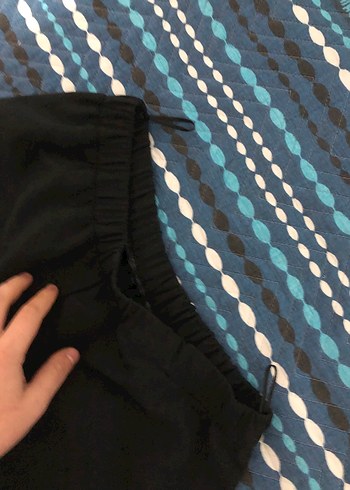 Siyah Pilili Kadın Kumaş Pantolon - Görsel 3