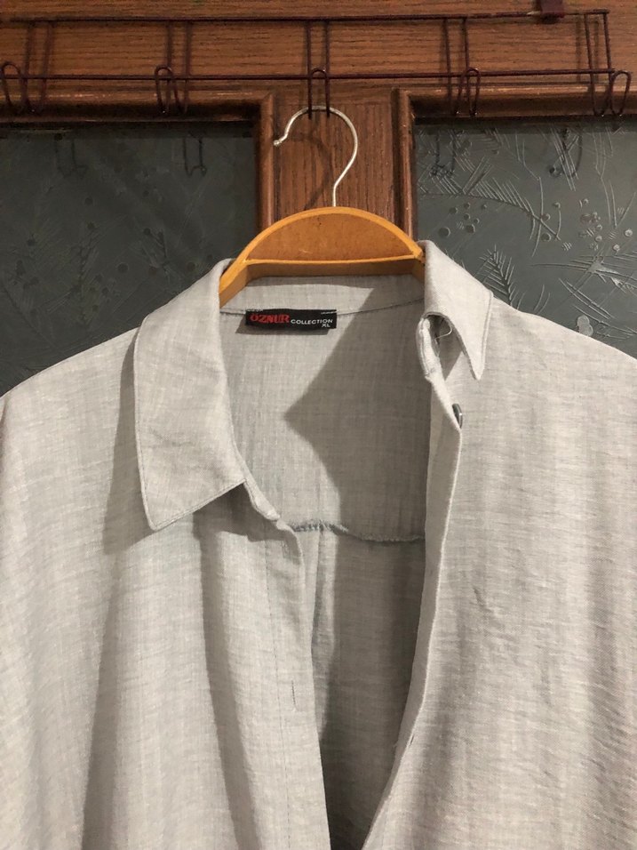 Gri Keten Düğmeli Uzun Kollu Kadın Gömlek - Görsel 4