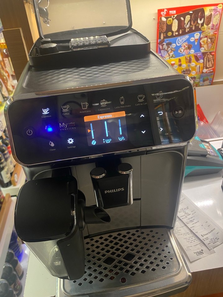 Philips Siyah Espresso Kahve Makinesi - Görsel 2