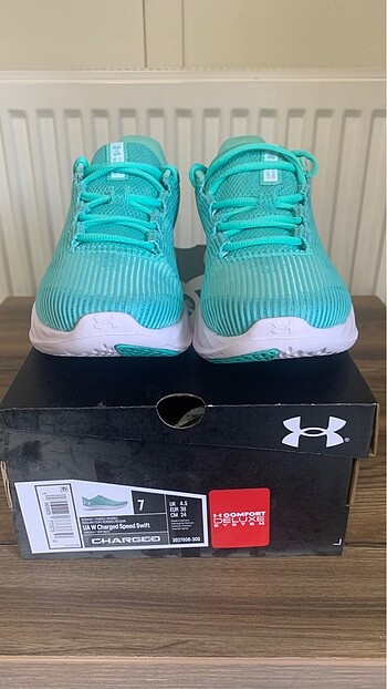 38 Beden Under Armour kadın spor ayakkabı 38 numara