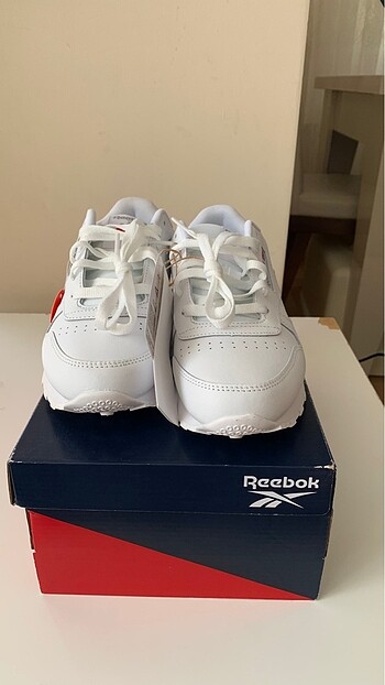 38,5 Beden Reebok kadın ayakkabı, sneaker. 38,5 numara