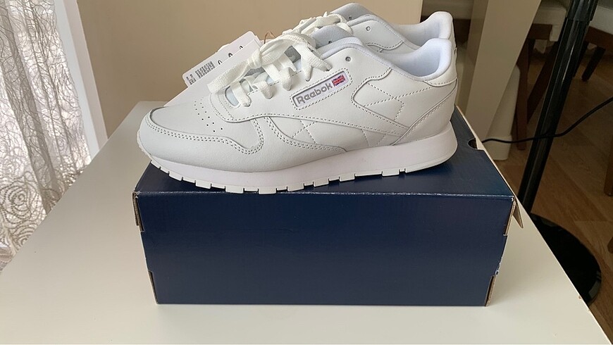 38,5 Beden beyaz Renk Reebok kadın ayakkabı, sneaker. 38,5 numara