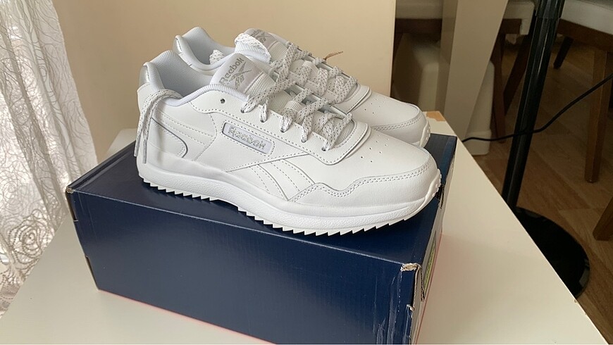 Reebok Reebok kadın ayakkabı, sneaker. 38,5 numara ve 25 cm.