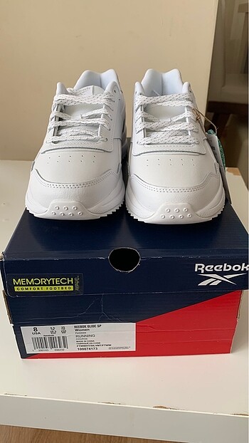 Reebok kadın ayakkabı, sneaker. 38,5 numara ve 25 cm.