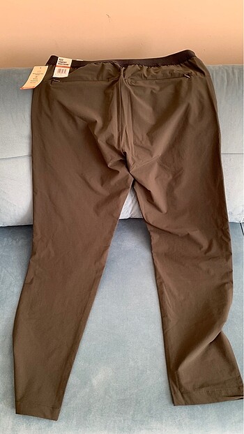 l Beden Dockers marka erkek outdoor pantolon. L beden. Haki renk.