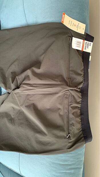 l Beden haki Renk Dockers marka erkek outdoor pantolon. L beden. Haki renk.