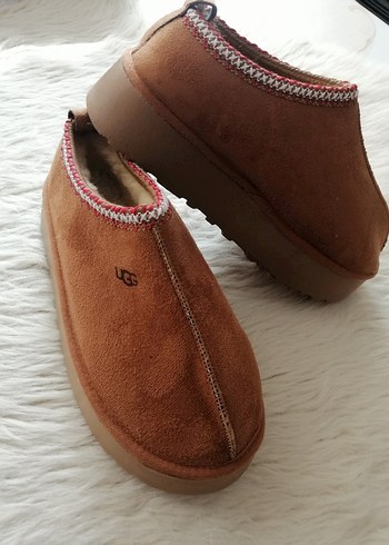 Ugg 40