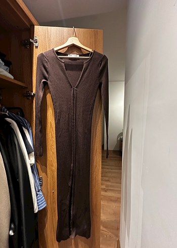 V Yaka Kahverengi triko Midi Kalem Elbise - Görsel 5