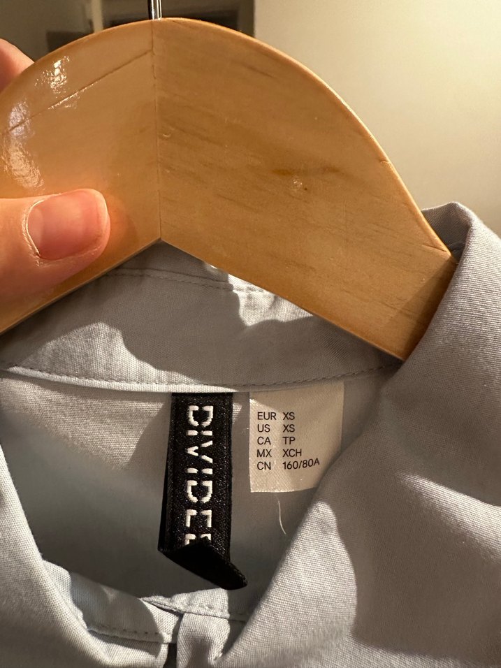 Düğmeli Uzun Kollu Kadın Gömlek - Görsel 4