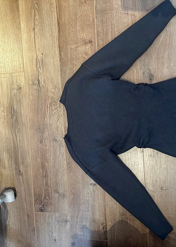 V yaka hırka görünümlü triko gri elbise - Görsel 8