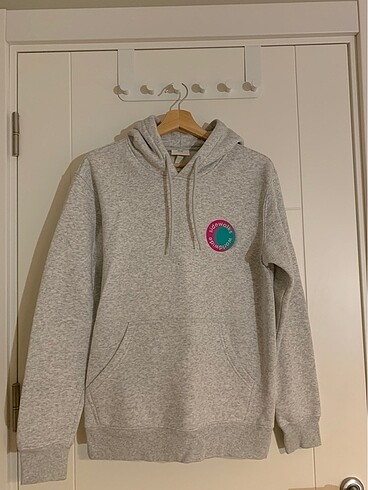 H&M sweatshirt