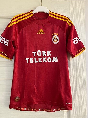 Orijinal 2010-2011 Sezon Galatasaray Forması