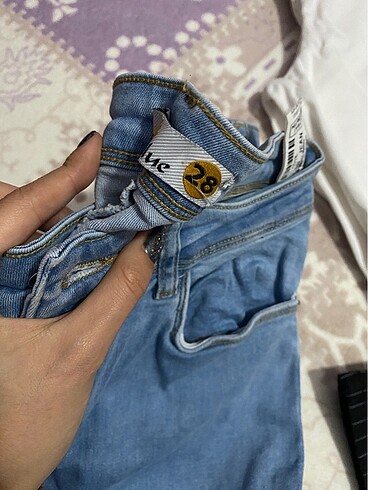 28 Beden Jean kot