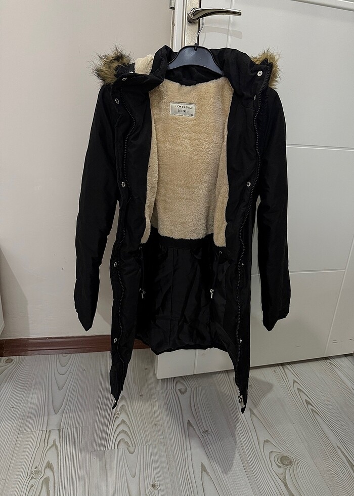 Siyah parka mont - Görsel 4