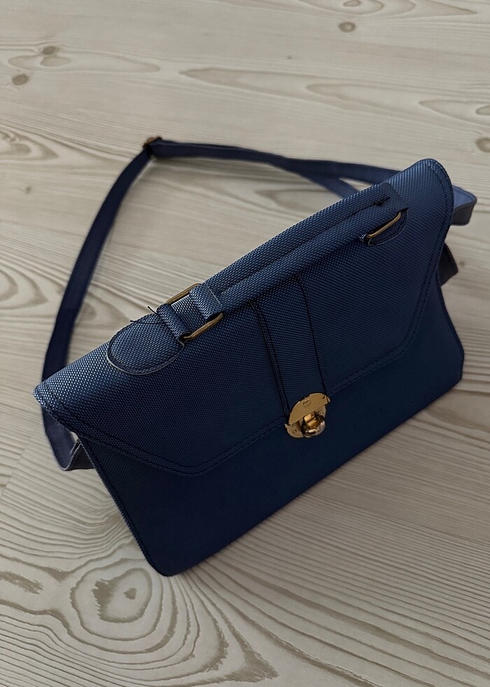 Askılı çanta - Görsel 3